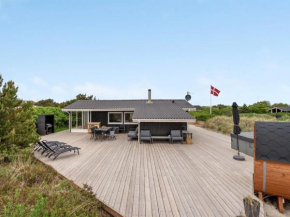 Holiday Home Rolfkarl - 500m from the sea by Interhome